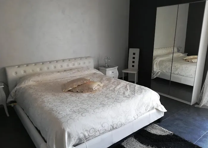 Bed & Breakfast La Casa Di El 4*